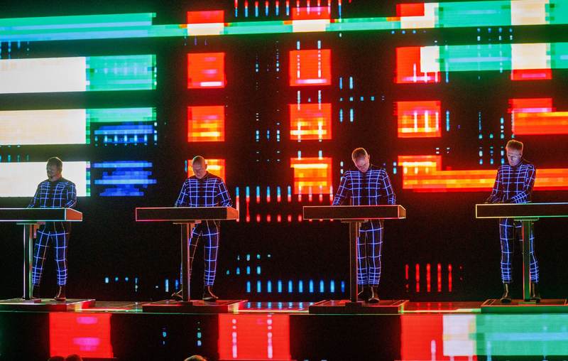 Kraftwerk, due date esclusive nel Regno Unito a giugno 2027: l'elettronica pionieristica sbarca a Halifax e Cardiff alla vigilia di Glastonbury