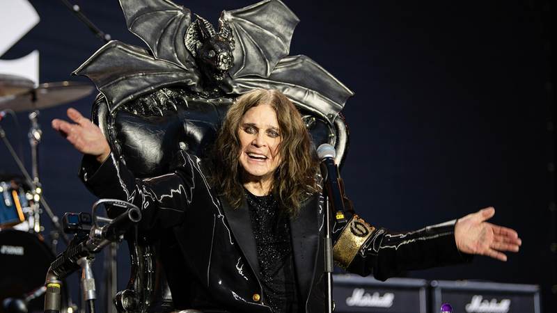 L'ultimo concerto dei Black Sabbath con Ozzy Osbourne arriva in vinile: 'Back to the Beginning' disponibile dall'11 dicembre