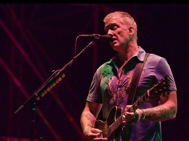 Josh Homme: "Suonavamo dopo Tom Waits, non avevamo scampo"