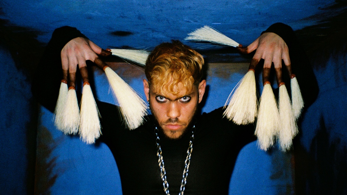 Cain Culto non è interessato a rendere le cose facili da classificare nel suo album di debutto, CULTO